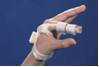 近端指间关节直伸静态型支架（手指连手掌）Finger extension splint – Palm base